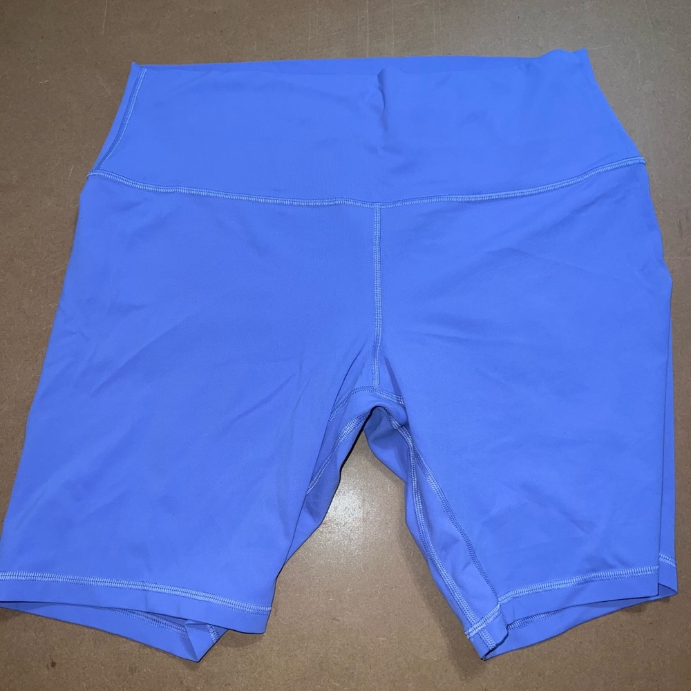 Lululemon Align shorts 8” Dark Lavender